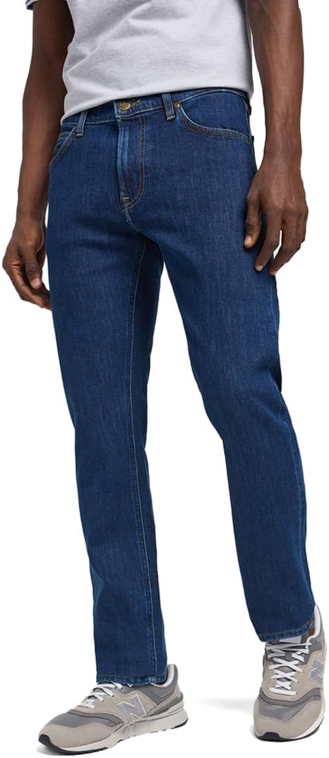 🤴 Lee Herren-Jeans Daren, Reißverschluss, Regular Straight Fit, Straight Leg44,98€ statt 89,95€ - 50,00 % 🔥🚚 Verkauft durch Amazon und Versand durch Amazon9 Bewertungen: 4.2 / 5.0 ⭐️⭐️⭐️⭐️🛒 zu Amazon https://www.amazon.de/dp/B09QK4JBY2/?amp%3Btag=preisfehlerheute-21&amp%3Bth=1&amp%3Bpsc=1&tag=preisfehlerheute-21