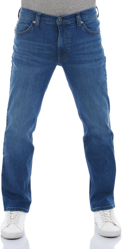 MUSTANG Jeans Herren Stretch Straight Fit Tramper Jeanshose Hose Denim, Farbe:Medium Middle (1014415-5000-582), Größe:32W / 32L55,99€ statt 74,89€➡️ https://www.amazon.de/dp/B0CC2Q7NGD/?tag=preisfehlerheute-21