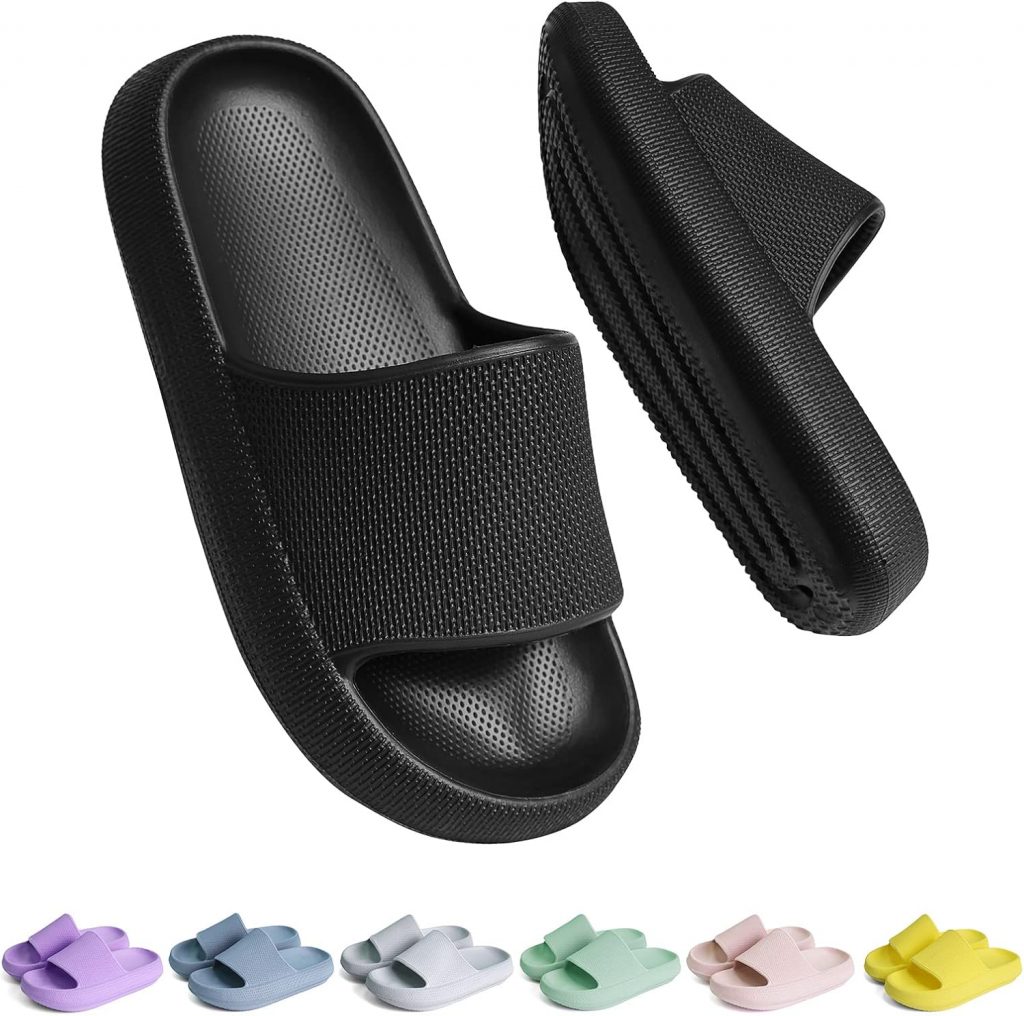 Buwege Unisex Kinder Badelatschen Jungen Mädchen Badeschlappen Cozy Slides Wolken Schlappen Original Eva Weiche Dicke Sohle rutschfeste Schwimmbad Strand Badeschuhe Schwarz 36 EU18,38€ statt 22,98€➡️ https://www.amazon.de/dp/B0C98F8V71/?tag=preisfehlerheute-21