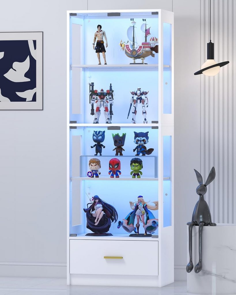 Lamtor Glasvitrine mit RGB-LED Stehend für Wohnzimmer – 4 Fachböden + Schublade & Magnet-Türen | Sicherheitstemperglas | Höhenverstellbare Glasvitrine mit Beleuchtung für Sammlungen (Weiß)239,99€ statt 329,99€➡️ https://www.amazon.de/dp/B0F9STR2B5/?tag=preisfehlerheute-21