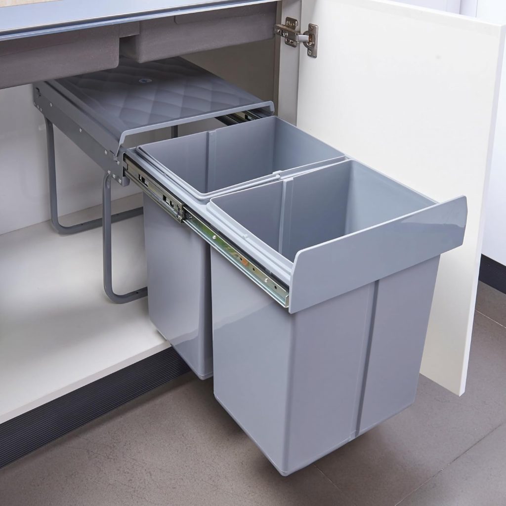 [en.casa] Einbaumülleimer Froland Mülleimer 2 Fächer Mülltrennsystem ausziehbar Abfalleimer Küche 2x20L herausnehmbare Behälter 48 x 34 x 42 cm Küchenmülleimer Grau55,49€ statt 97,99€➡️ https://www.amazon.de/dp/B0CHYGB6WL/?tag=preisfehlerheute-21