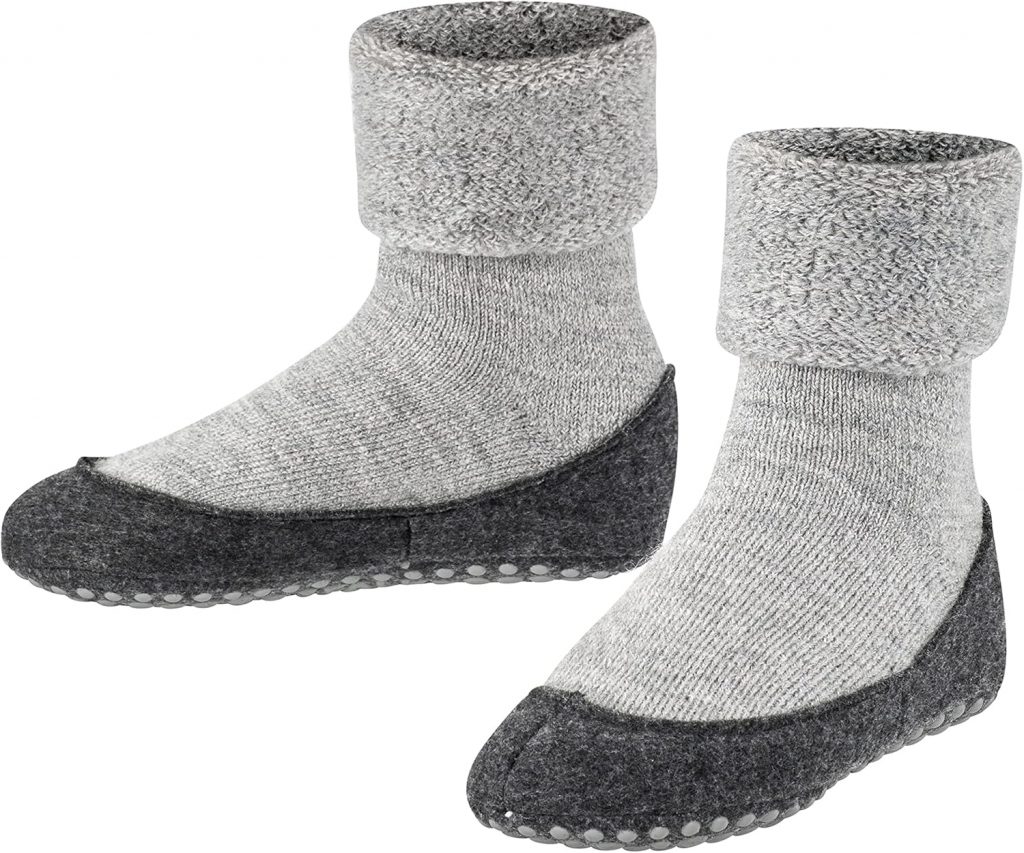🤴 FALKE Unisex Kinder Cosyshoe Stoppersocken rutschhemmende Noppen auf der Filzsohle komfortabel warm mit Plüsch strapazierfähig atmungsaktive klimaregulierende geruchshemmende Wolle 1 Paar18,61€ statt 30,00€ – 38,0 🔥🚚 Verkauft durch Amazon und Versand durch Amazon2,642 Bewertungen: 4.6 / 5.0 ⭐️⭐️⭐️⭐️⭐️🛒 zu Amazon https://www.amazon.de/dp/B00EN87PD0/?th=1&tag=preisfehlerheute-21#038;psc=1&tag=preisfehlerheute-21