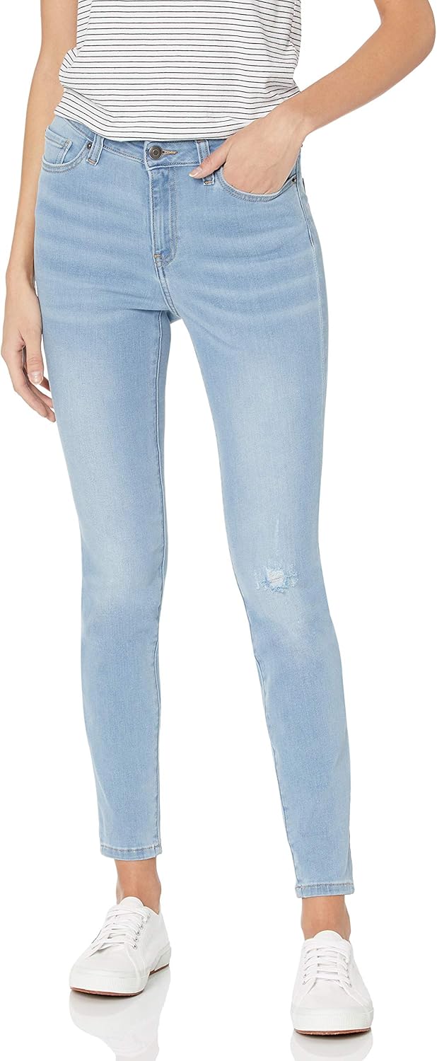 👑 Amazon Essentials Damen Skinny-Jeans - Auslaufmodell16,25€ statt 32,20€ - 50,00 % 🔥🚚 Verkauft durch Amazon und Versand durch Amazon15,907 Bewertungen: 4.1 / 5.0 ⭐️⭐️⭐️⭐️🛒 zu Amazon https://www.amazon.de/dp/B07RM7Y2V2/?amp%3Btag=preisfehlerheute-21&amp%3Bth=1&amp%3Bpsc=1&tag=preisfehlerheute-21