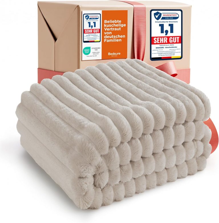 🤴 BEDSURE Kuscheldecke Flauschig - Wolldecke & Fleecedecke, Sofadecke, Weiche Warme Grobe Korddecke für Zimmer Deko, Wohn- & Kuscheldecken, Tagesdecke, Beige, 150 x 200 cm21,24€ statt 30,99€ - 32,00 % 🔥🚚 Verkauft von Bedsure EU und Versand durch Amazon2,349 Bewertungen: 4.5 / 5.0 ⭐️⭐️⭐️⭐️⭐️🛒 zu Amazon https://www.amazon.de/dp/B0C84TY5WF/?amp%3Btag=preisfehlerheute-21&amp%3Bth=1&amp%3Bpsc=1&tag=preisfehlerheute-21