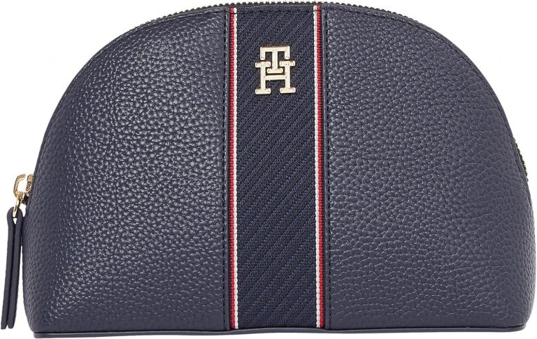 🤴 Tommy Hilfiger Damen Kulturbeutel Legacy Washbag mit Reißverschluss, Blau (Space Blue), Einheitsgröße36,33€ statt 69,90€ - 49,00 % 🔥🚚 Verkauft durch Amazon und Versand durch Amazon5 Bewertungen: 4.7 / 5.0 ⭐️⭐️⭐️⭐️⭐️🛒 zu Amazon https://www.amazon.de/dp/B0D1VT7CMZ/?amp%3Btag=preisfehlerheute-21&tag=preisfehlerheute-21