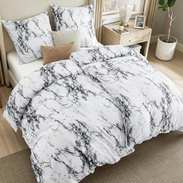 👑 BEDSURE Bettwäsche 135x200 4teilig Bettbezug - Bettwäsche-Sets 135 x 200 cm 2er Set mit 2 Kissenbezüge 80x80cm, Weich Wendebettwäsche Bedding Marmor Weiß Muster mit Reißverschluss26,58€ statt 35,99€ - 27,00 % 🔥🚚 Verkauft von Bedsure EU und Versand durch Amazon15,314 Bewertungen: 4.3 / 5.0 ⭐️⭐️⭐️⭐️🛒 zu Amazon https://www.amazon.de/dp/B09NLH5GVZ/?amp%3Btag=preisfehlerheute-21&amp%3Bth=1&amp%3Bpsc=1&tag=preisfehlerheute-21