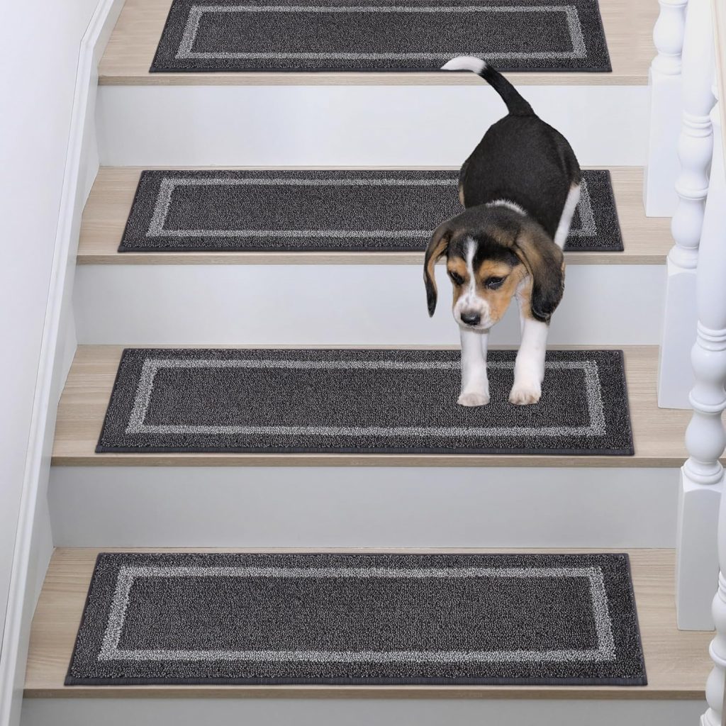 👑 COSY HOMEER Treppenstufen Matten 70x22cm (4 Stück), Stufenmatten Innen Selbstklebend rutschfest Teppich Treppenstufen, Stufenmatten Maschinenwaschbar, 10 Polyester, TPE-Rücken, Schwarz16,23€ statt 26,99€ – 4 🔥🚚 Verkauft von COSY HOMEER und Versand durch Amazon110 Bewertungen: 4.6 / 5.0 ⭐️⭐️⭐️⭐️⭐️🛒 zu Amazon https://www.amazon.de/dp/B0CW2T349C/?th=1&tag=preisfehlerheute-21#038;psc=1&tag=preisfehlerheute-21