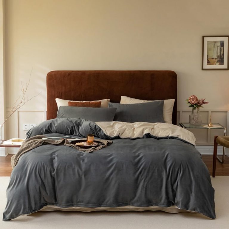 Covebett Winter Flanell Bettwäsche 155x220 Grau Beige Plüsch Cashmere Touch Wende Winterbettwäsche Warme Flauschig Coral Fleece Bettbezug mit Reißverschluss und 1 Kissenbezug 80x809.99€ statt 39.99€➡️ https://www.amazon.de/dp/B0DDKNVMSN/?tag=preisfehlerheute-21