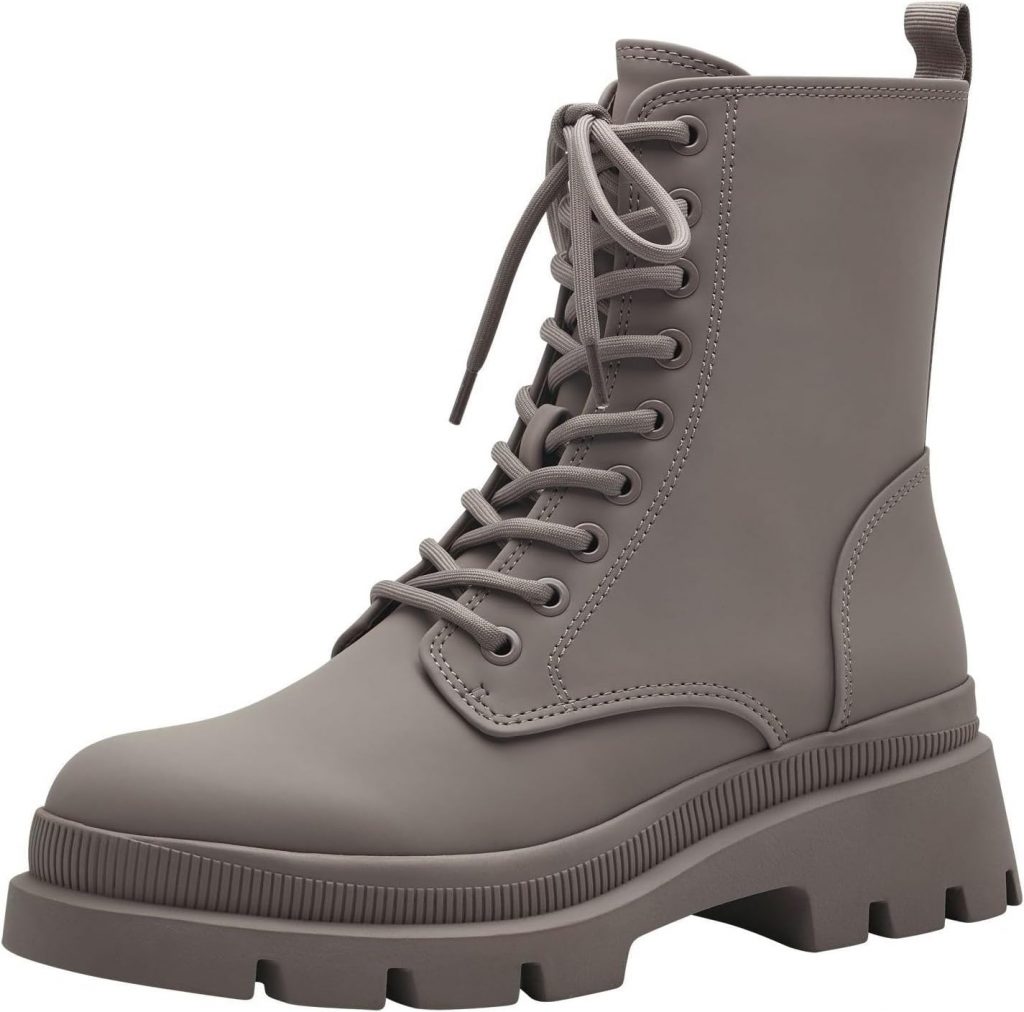🤴 Tamaris Stiefelette 1-25237-41 schmal40,90€ statt 79,95€ - 49,00 % 🔥🚚 Verkauft durch Amazon und Versand durch Amazon47 Bewertungen: 4.1 / 5.0 ⭐️⭐️⭐️⭐️🛒 zu Amazon https://www.amazon.de/dp/B0BSLSYPHP/?amp%3Btag=preisfehlerheute-21&%3Bamp%3Bth=1&%3Bamp%3Bpsc=1&tag=preisfehlerheute-21