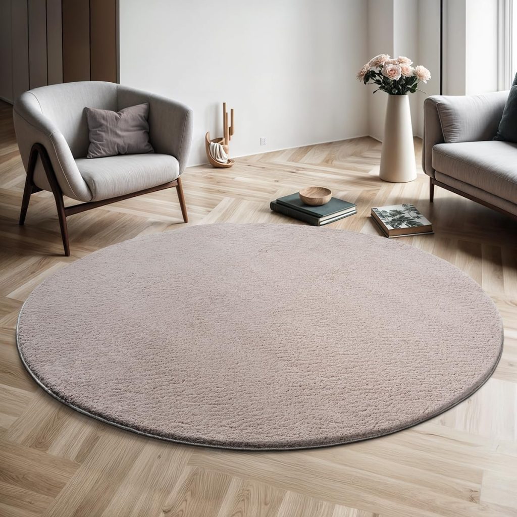 the carpet Relax Moderner Flauschiger Kurzflor Teppich, Anti-Rutsch Unterseite, Waschbar bis 30 Grad, Super Soft, Felloptik, Sand, 120 x 120 cm Rund19,85€ statt 24,99€➡️ https://www.amazon.de/dp/B0BC9CJ6BH/?tag=preisfehlerheute-21