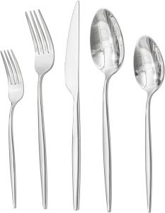 HIKAA Besteck Set 6 Personen, 30-Teiliges Edelstahl Besteckset aus hochwertigem 18/10, Essbesteck mit Gabeln, Messern und L&ouml;ffeln, Cutlery Set f&uuml;r Restaurant, Hochzeit, sp&uuml;lmaschinenfest(Silber)29,99&euro; statt 69,99&euro;➡️ https://www.amazon.de/dp/B0FMJNPFJW/?tag=preisfehlerheute-21