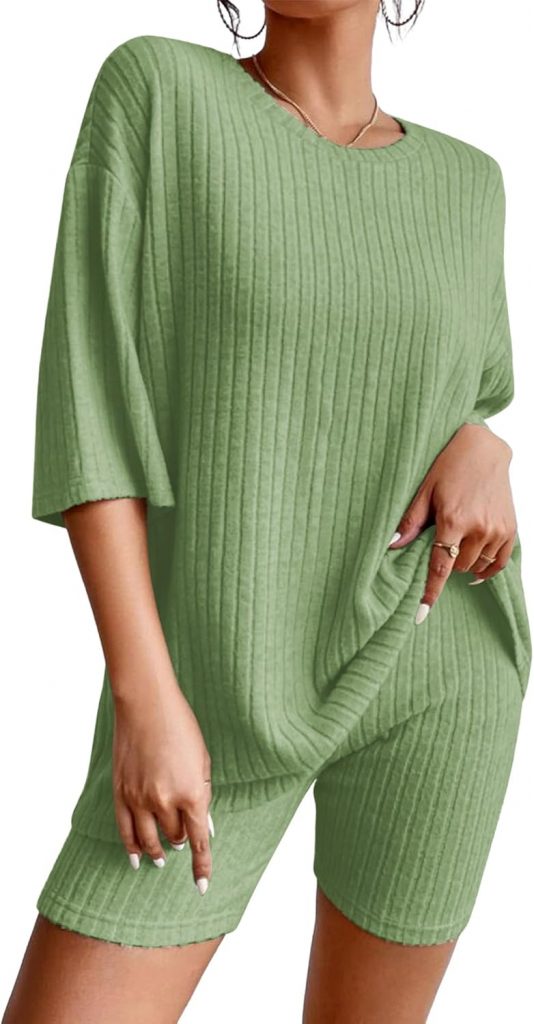 👑 EFOGEP Schlafanzug Damen Pyjamas Set 2PCS: Lounge Wear Rippenstrick Pullover Top T-Shirt + Biker Shorts Loungewear Pjs Trainingsanzug Nachtw�sche Homewear Sweatsuits Gem�tliche Freizeitanz�ge Gr�n S7,00€ statt 25,78€ – 73,0 🔥🚚 Verkauft von Lduoduo und Versand durch Amazon6 Bewertungen: 4.6 / 5.0 ⭐️⭐️⭐️⭐️⭐️🛒 zu Amazon https://www.amazon.de/dp/B0DS8D3DW9/?th=1&tag=preisfehlerheute-21#038;psc=1&tag=preisfehlerheute-21