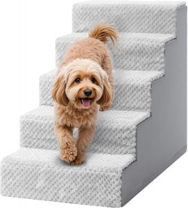 KSIIA Hundetreppe f&uuml;r Kleine Hunde 55cm Hoch, Haustiertreppe mit Abnehmbarem Waschbarem Bezug, Katzentreppe f&uuml;r Alte Katzen Hunde, Rutschfestem Hunderampe Hundetreppe f&uuml;r Bett Sofa, Grau43,99&euro; statt 64,99&euro;➡️ https://www.amazon.de/dp/B0D9JPWRY2/?tag=preisfehlerheute-21