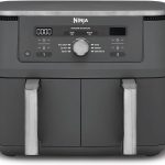 Ninja Dual Zone Digital Air Fryer, 2 Schubladen, 6-in-1, Heißluftfritteuse, 9,5L, Heißluft-Frittieren, Max Crisp, Rösten, Backen, Aufwärmen, Spülmaschinenfeste Körbe, Metallic Grau DZ400EU