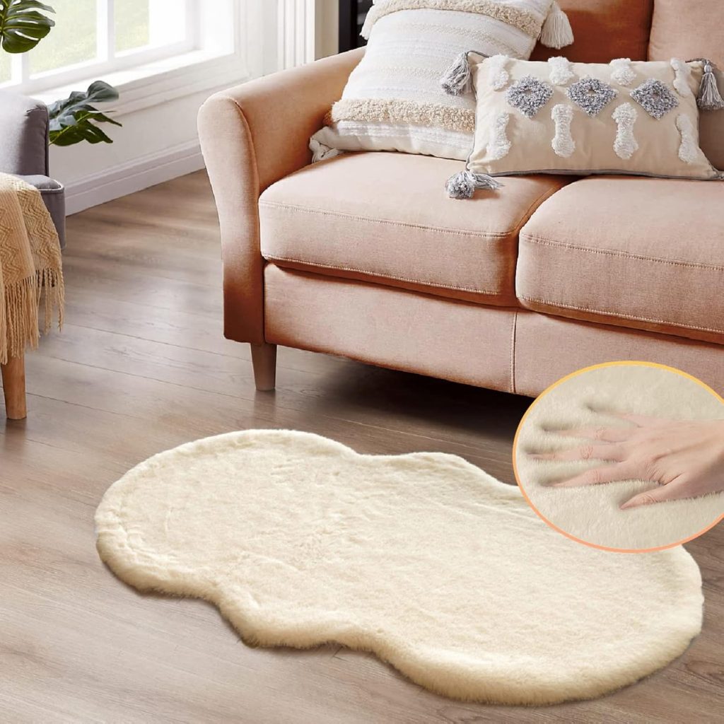 🤴 Teppich Schlafzimmer Beige Flauschig 60×120 cm Fellteppich Kunstfell Teppich Weich Wohnzimmer Waschbar Fellform22,79€ statt 34,99€ – 35,0 🔥🚚 Verkauft von Faux Fur Store und Versand durch Amazon2,651 Bewertungen: 4.2 / 5.0 ⭐️⭐️⭐️⭐️🛒 zu Amazon https://www.amazon.de/dp/B0BZXMMY8F/?th=1&tag=preisfehlerheute-21#038;psc=1&tag=preisfehlerheute-21