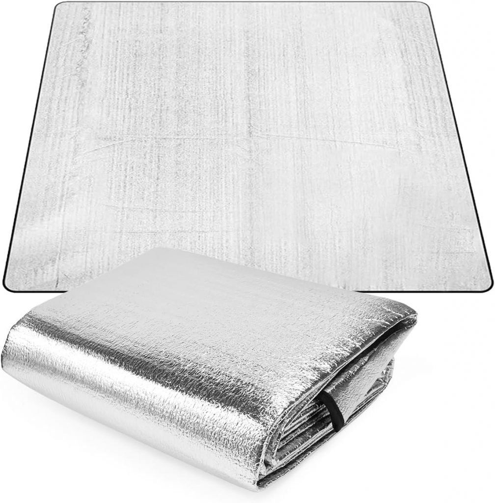 Vunanvu Isoliermatte Camping 200x200cm Alu Isomatte Schaummatten 3mm Dicke Isolierdecke Outdoor Kälteabweisend Wasserdicht Thermomatte kälte aluminium Isomatte Camping Thermodecke Matte für Zelt Boden3.99€ ➡️ https://www.amazon.de/dp/B0GDXM4KSY/?tag=preisfehlerheute-21