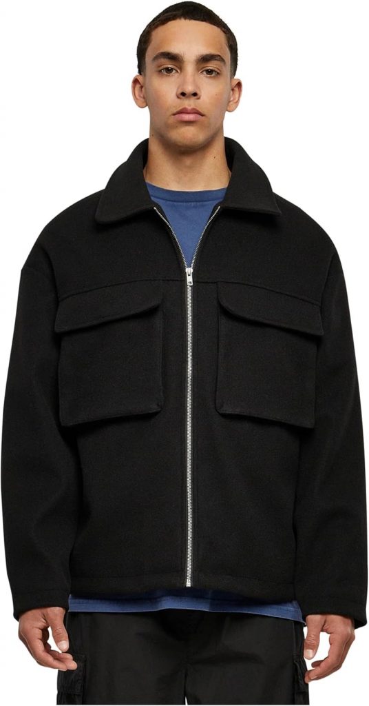 🤴 Urban Classics Big Pocket Blouson Männer Übergangsjacke oliv Urban Fashion29,52€ statt 69,90€ – 58,0 🔥🚚 Verkauft durch Amazon und Versand durch Amazon13 Bewertungen: 4.5 / 5.0 ⭐️⭐️⭐️⭐️⭐️🛒 zu Amazon https://www.amazon.de/dp/B0CGKGHKVY/?tag=preisfehlerheute-21