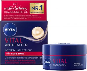 NIVEA VITAL Anti-Falten Intensiv Nachtpflege für reife Haut, Gesichtspflege mit Calcium, Perlenextrakten & natürlichem Traubenkern Öl, Nachtcreme zur Unterstützung der Hautregeneration (50 ml)3.23€ ➡️ https://www.amazon.de/dp/B0CNY2SNV7/?tag=preisfehlerheute-21