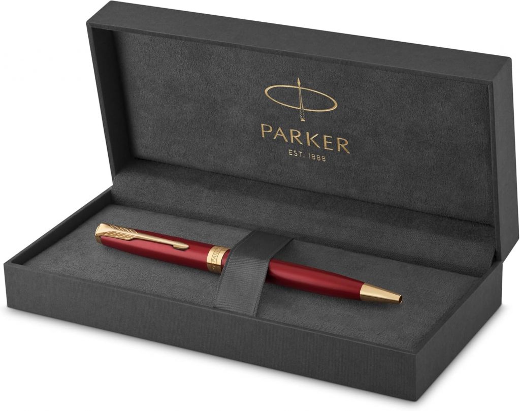 Parker Sonnet Kugelschreiber | Rote Lackierung mit Goldzierteilen | Mittlere Spitze | schwarze Tinte | Geschenkbox13.68€ statt 40.87€➡️ https://www.amazon.de/dp/B015N3QTM6/?tag=preisfehlerheute-21