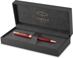 Parker Sonnet Kugelschreiber | Rote Lackierung mit Goldzierteilen | Mittlere Spitze | schwarze Tinte | Geschenkbox13.68&euro; statt 40.87&euro;➡️ https://www.amazon.de/dp/B015N3QTM6/?tag=preisfehlerheute-21