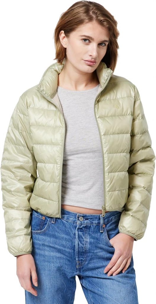 🤴 Calvin Klein Damen Pufferjacke Down Shine Glänzend89,00€ statt 179,90€ – 51,0 🔥🚚 Verkauft durch Amazon und Versand durch Amazon66 Bewertungen: 4.5 / 5.0 ⭐️⭐️⭐️⭐️⭐️🛒 zu Amazon https://www.amazon.de/dp/B0D1RJSB2P/?th=1&tag=preisfehlerheute-21#038;psc=1&tag=preisfehlerheute-21