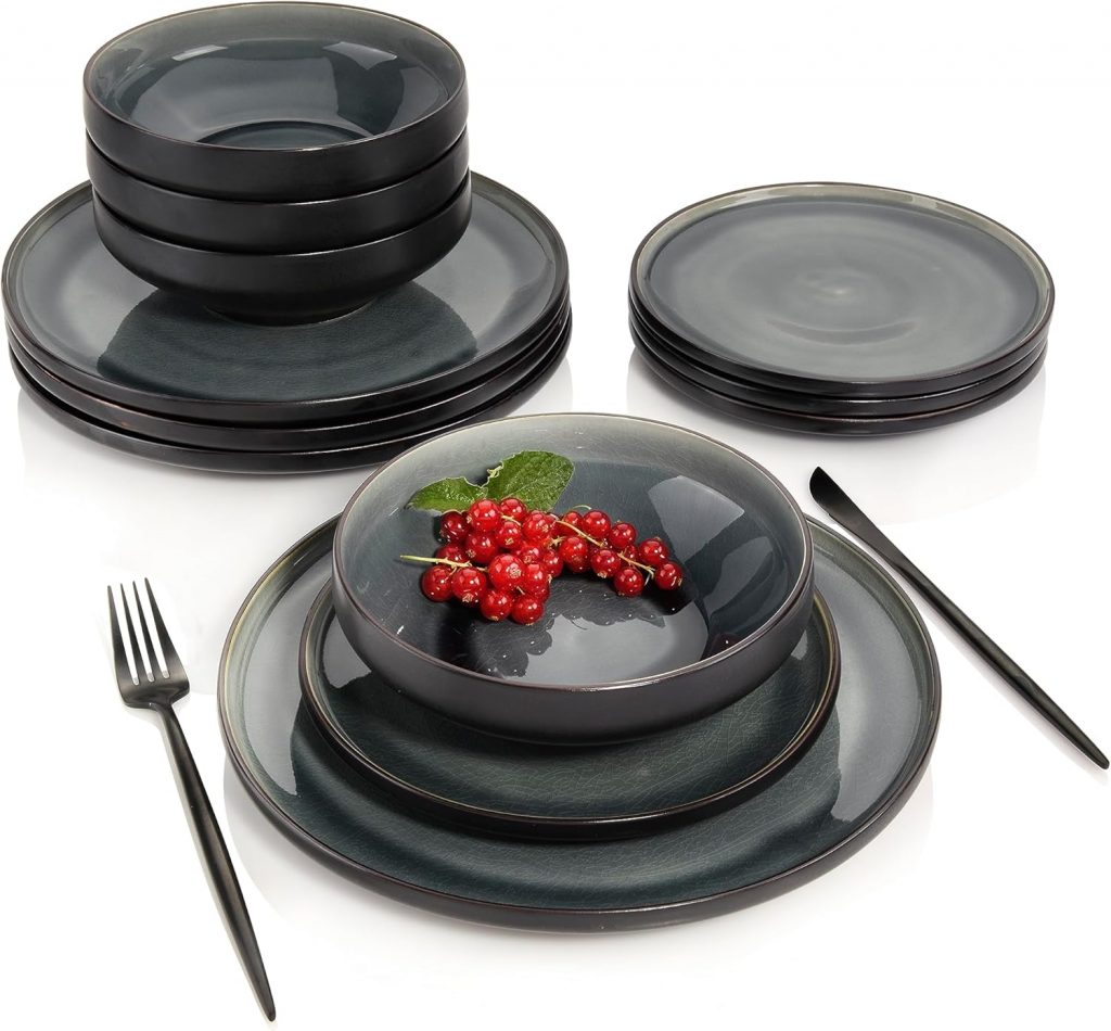 SÄNGER | Teller Set Helsinki 12 tlg, Steingut Geschirr Set 4 Personen, Essgeschirr inkl. Speiseteller Frühstücksteller & Tiefe Teller Schwarzes mit grauem Akzent, Tafelservice | PREMIUM COLLECTION92,64€ statt 108,99€➡️ https://www.amazon.de/dp/B08BPD6QW5/?tag=preisfehlerheute-21