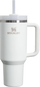 STANLEY 1913 Quencher H2.0 Flowstate Trinkflasche Mit Strohhalm 1.2L - Thermobecher K&uuml;hlt 11 Stunden - 48 Stunden Eisgek&uuml;hlt - Thermosflasche BPA Frei - Edelstahl Trinkbecher - Frost31,60&euro; statt 55,00&euro;➡️ https://www.amazon.de/dp/B0DPXPY6VJ/?tag=preisfehlerheute-21