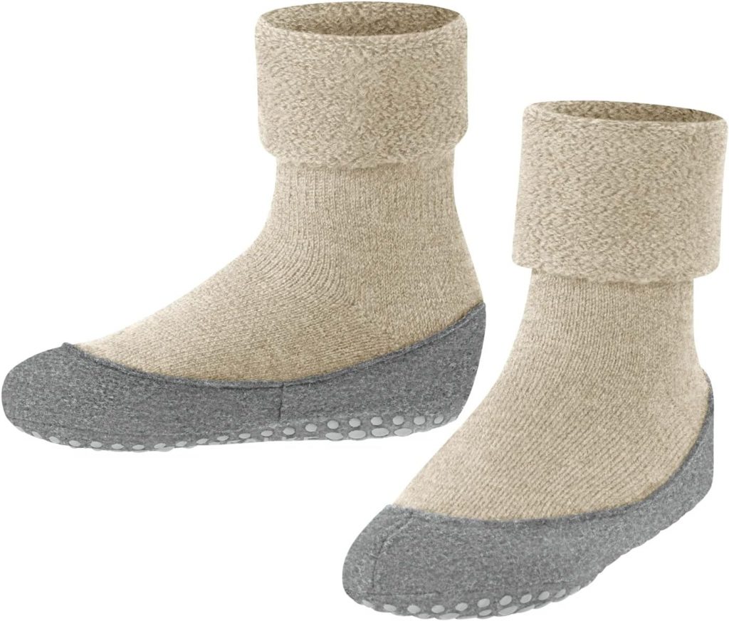 🤴 FALKE Unisex Kinder Cosyshoe Minis Haussocken atmungsaktive klimaregulierende geruchshemmende Wolle rutschhemmende Noppen auf der Filzsohle komfortabel warm mit Plüsch hautfreundlich 1 Paar21,56€ statt 30,00€ – 29,0 🔥🚚 Verkauft durch Amazon und Versand durch Amazon3,861 Bewertungen: 4.6 / 5.0 ⭐️⭐️⭐️⭐️⭐️🛒 zu Amazon https://www.amazon.de/dp/B0B345436R/?th=1&tag=preisfehlerheute-21#038;psc=1&tag=preisfehlerheute-21