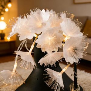 YeahBoom Lichterkette Blumen,1.5M 10 LED Blumen Lichterkette,Batteriebetrieben,Wei&szlig;e Dekorative Blume-Lichterketten,Glasfaser Blume Lichterketten,f&uuml;r Hochzeit,Weihnachten,Garten,Partydekoration,Innen6.99&euro; ➡️ https://www.amazon.de/dp/B0GL7S8KZT/?tag=preisfehlerheute-21