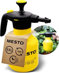 🤴 Mesto Druckspr&uuml;hger&auml;t Typ 3132GR (Handspr&uuml;her 1,5 Liter, 360&deg; Funktion &ndash; spr&uuml;ht &uuml;ber Kopf, Spr&uuml;hflasche f&uuml;r Sch&auml;dlingsbek&auml;mpfung, gro&szlig;e Einf&uuml;ll&ouml;ffnung, Dichtungen NBR)11,99&euro; statt 17,95&euro; - 34,00 % 🔥🚚 Verkauft durch Amazon und Versand durch Amazon1,325 Bewertungen: 4.5 / 5.0 ⭐️⭐️⭐️⭐️⭐️🛒 zu Amazon https://www.amazon.de/dp/B001PCS92S/?th=1&amp%3Bpsc=1&amp%3Btag=preisfehlerheute-21&tag=preisfehlerheute-21