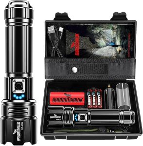 Shadowhawk Taschenlampe Led 500,000 Lumen, Extrem Hell Taschenlampe USB Aufladbar Taktische Taschenlampen Mit holster XHP70.2, IP67 Wasserdicht 5 Lichtmodi f&uuml;r Camping Wandern Notf&auml;lle17,97&euro; statt 29,99&euro;➡️ https://www.amazon.de/dp/B099S5JM9R/?tag=preisfehlerheute-21