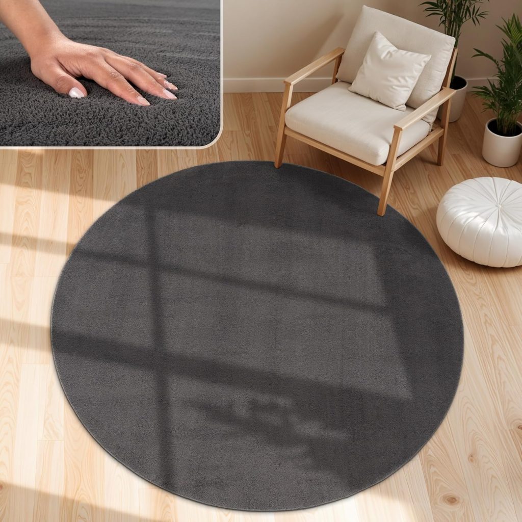 🤴 Paco Home Moderner Kuscheliger Wohnzimmer Teppich Kurzflor waschbar flauschig Weich Einfarbig Felloptik zeitlos stilvoll rutschfest pflegeleicht, Grösse:160 cm Rund, Farbe:Taupe29,99€ statt 29,99€ – % 🔥🚚 Verkauft und Versand durch 18,485 Bewertungen: 4.2 / 5.0 ⭐️⭐️⭐️⭐️🛒 zu Amazon https://www.amazon.de/dp/B0CWH5LKPR/?th=1&tag=preisfehlerheute-21#038;psc=1&tag=preisfehlerheute-21